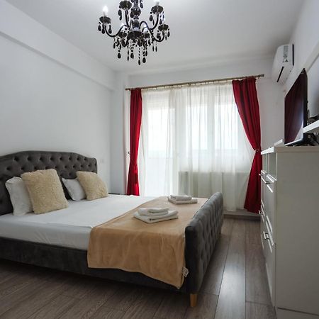 Q Apartament Near Palas Mall Iasi Exterior foto